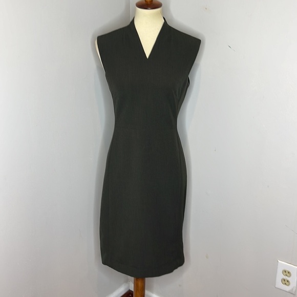 M.M. LaFleur Kale Olive Green Aditi Dress - Picture 3 of 12